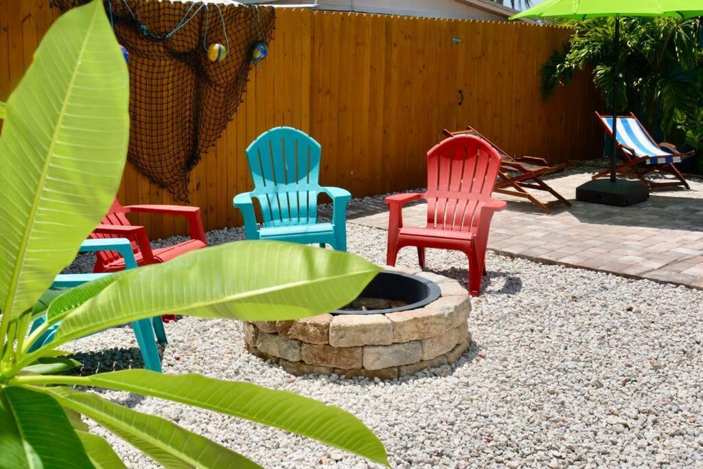 Tropical Retreat Near Beaches, Cruise Terminals Merritt Island Exterior foto